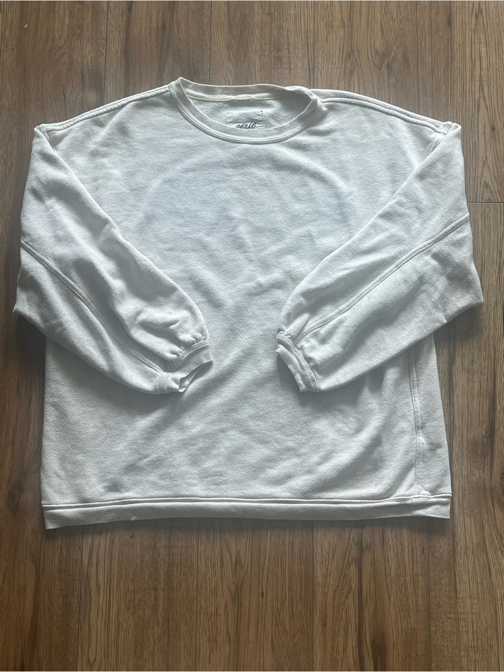 aerie cream pullover sweatshirt